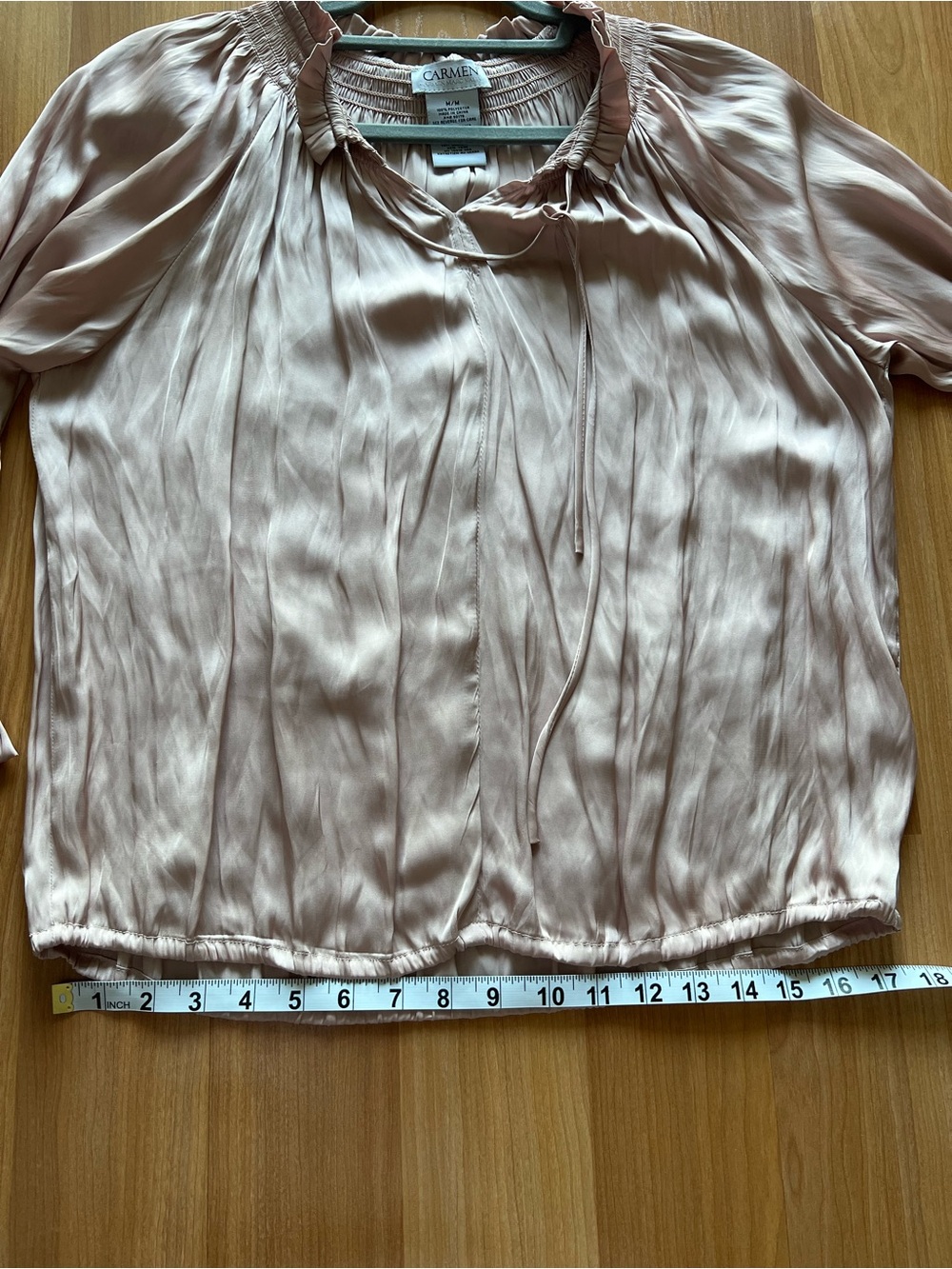 Carmen Marc Valvo Satin Blouse Taupe Tie Neck Size M Fits L - Picture 11 of 11